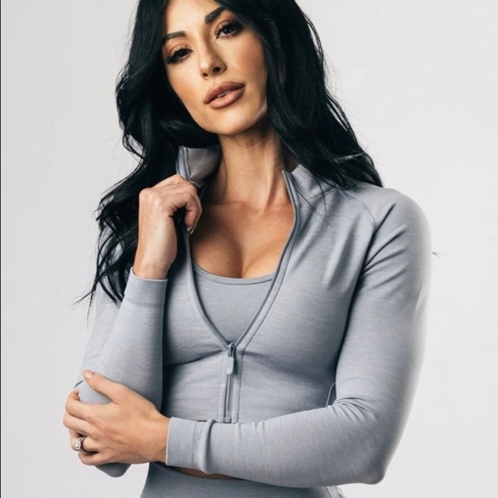 *SOLD* Alphalete Seamless Jacket *SOLD*